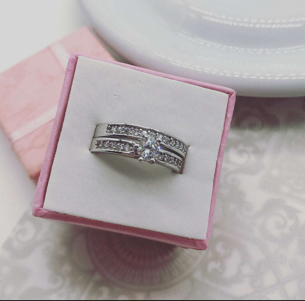 Jessica Wedding Ring Set