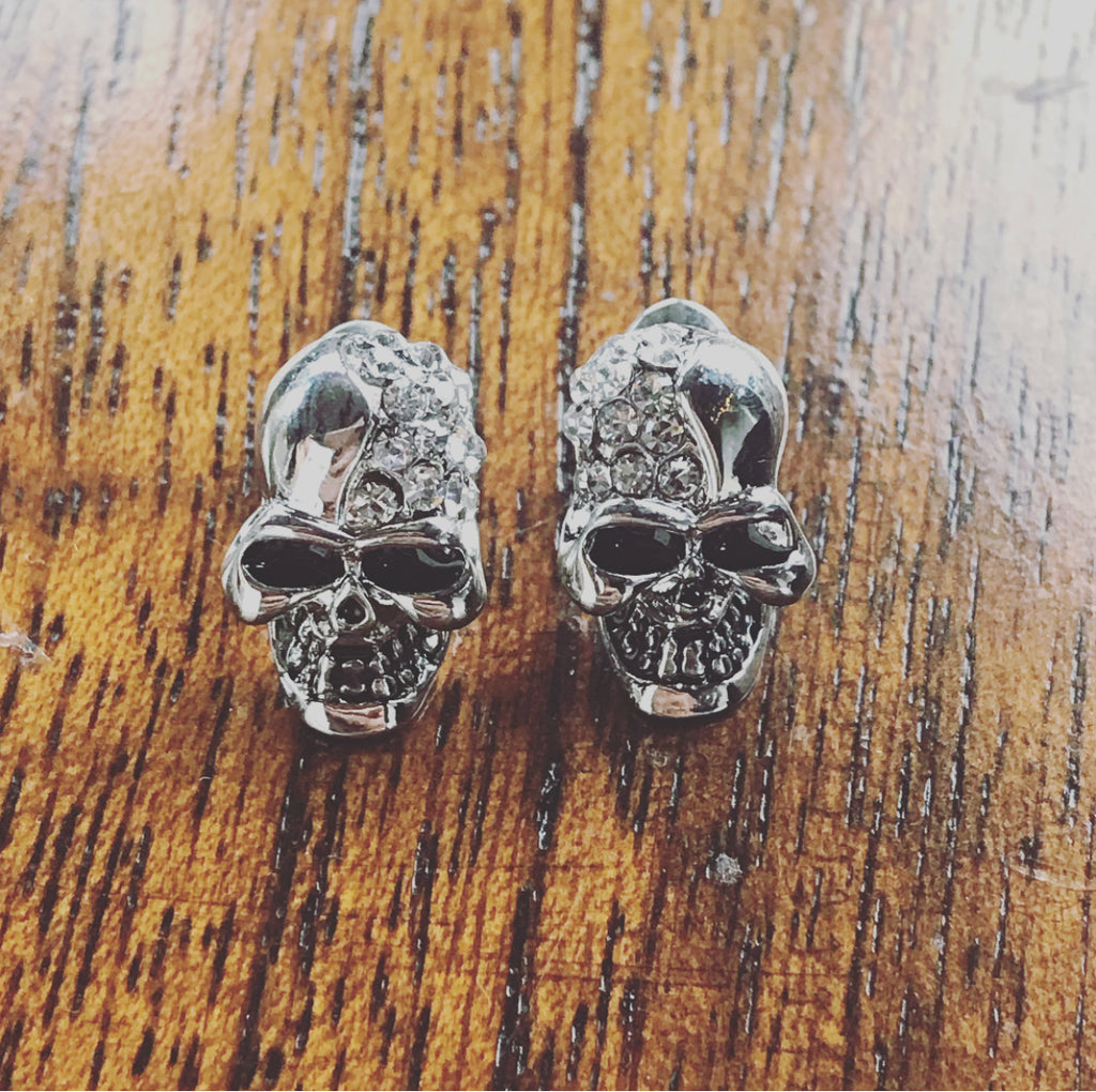 Island Crystal Skull Earrings 