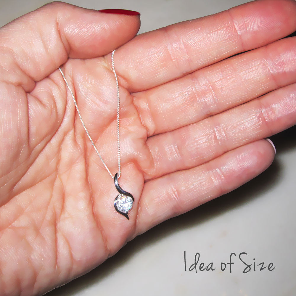 Sephora Cubic Zirconia Twist Silver Pendant