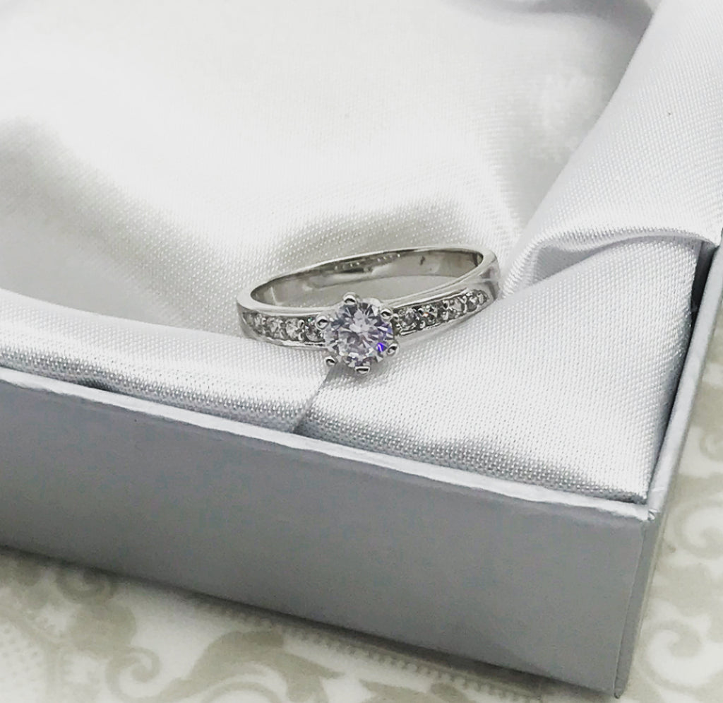 Amelia Crystal Ring