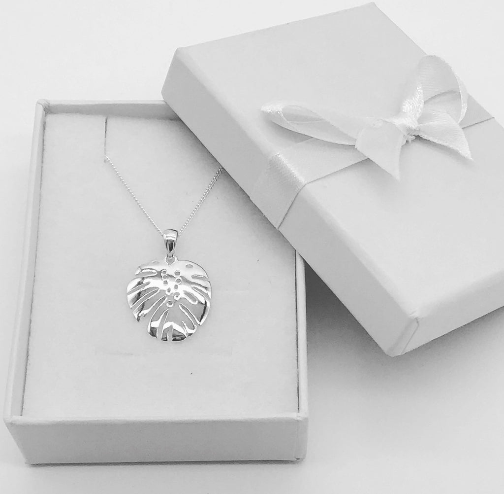 paradise palms silver necklace