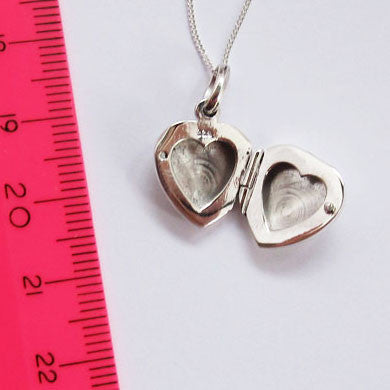 Silver Leaf Pattern Heart Locket